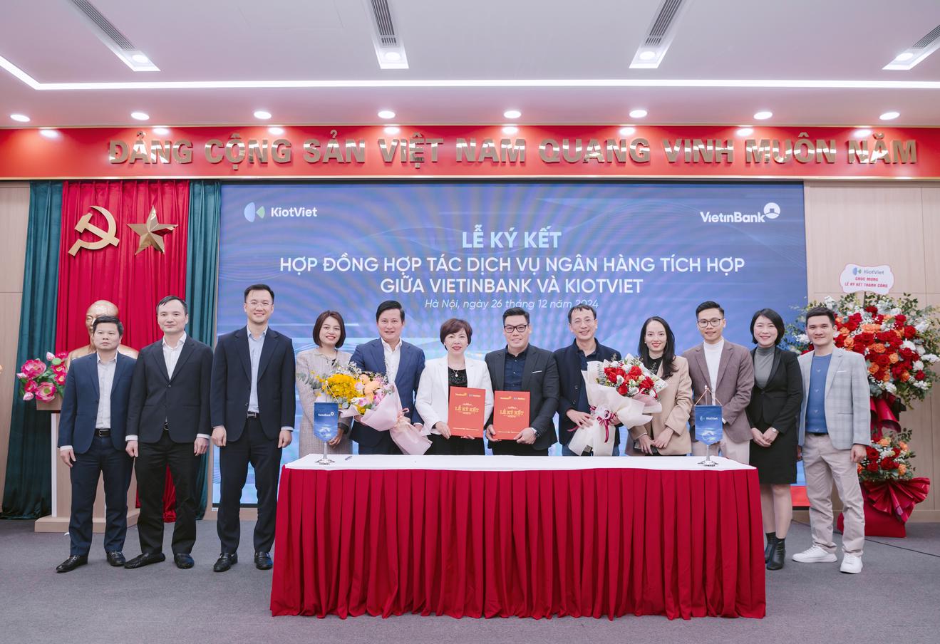 VietinBank và KiotViet hợp tác chiến lược: Đưa giải pháp ngân hàng tích hợp tới gần hơn với khách hàng kinh doanh, nhà bán hàng