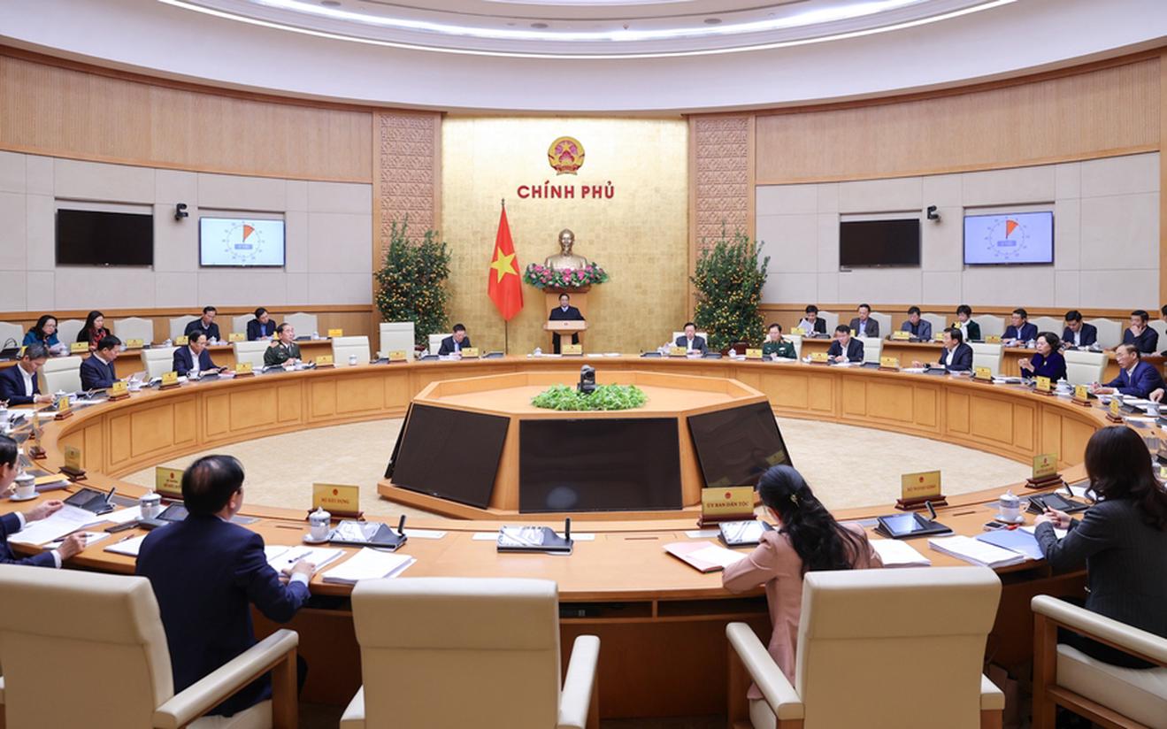 Phấn đấu tăng trưởng cả nước năm 2025 đạt 8% trở lên
