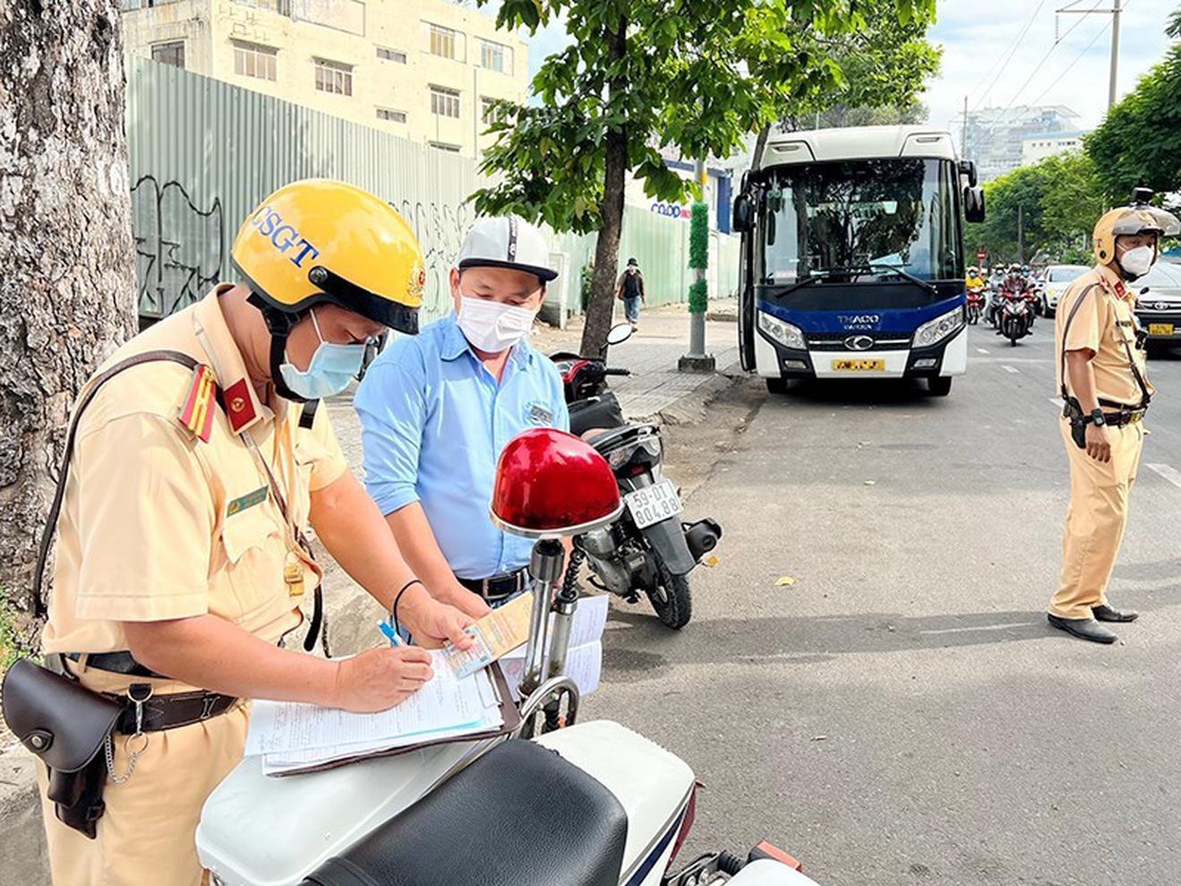 Nâng mức phạt so với Nghị định số 168/2024/NĐ-CP: Cần cân nhắc thời điểm áp dụng