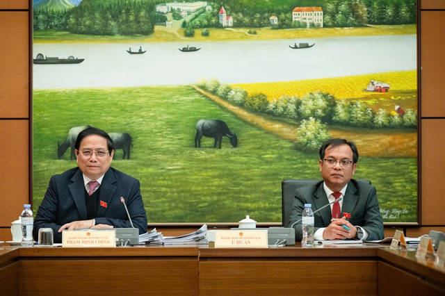 Thủ tướng khẳng định, hiện quy trình phối hợp giữa các cơ quan đang rất tốt, chặt chẽ, hiệu quả, song khi trình một đề án, dự án luật ra Quốc hội thì phải làm rõ hơn nữa cơ quan trình Quốc hội và cơ quan thẩm tra - Ảnh: VGP/Nhật Bắ