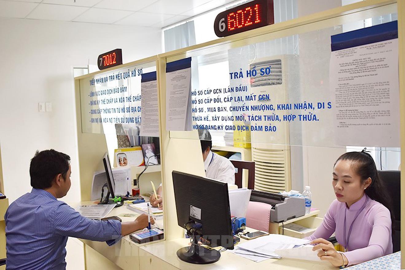 Đơn giản hóa trong giải quyết các thủ tục hành chính
