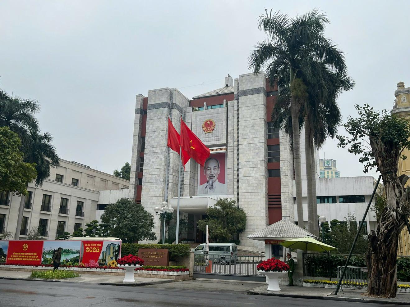 Hà Nội tạm dừng đại hội đảng bộ cấp quận, huyện, thị xã: Quyết định quan trọng để tinh gọn bộ máy