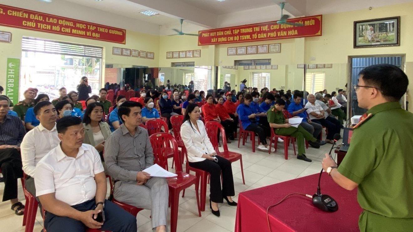 Tập trung đẩy mạnh tuyên truyền các dự thảo chính sách có tác động lớn đến xã hội