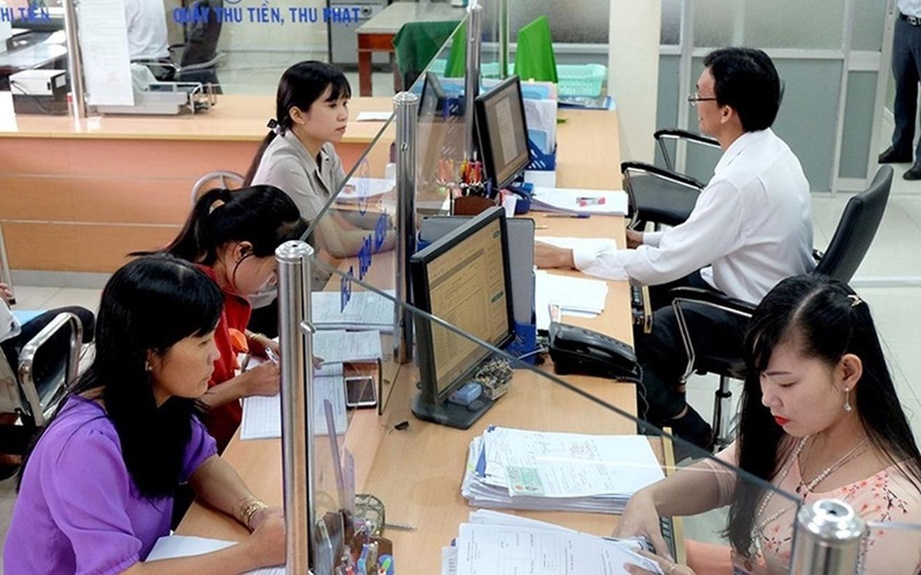 Tạm dừng tuyển dụng, bổ nhiệm đến khi hoàn thành sắp xếp bộ máy