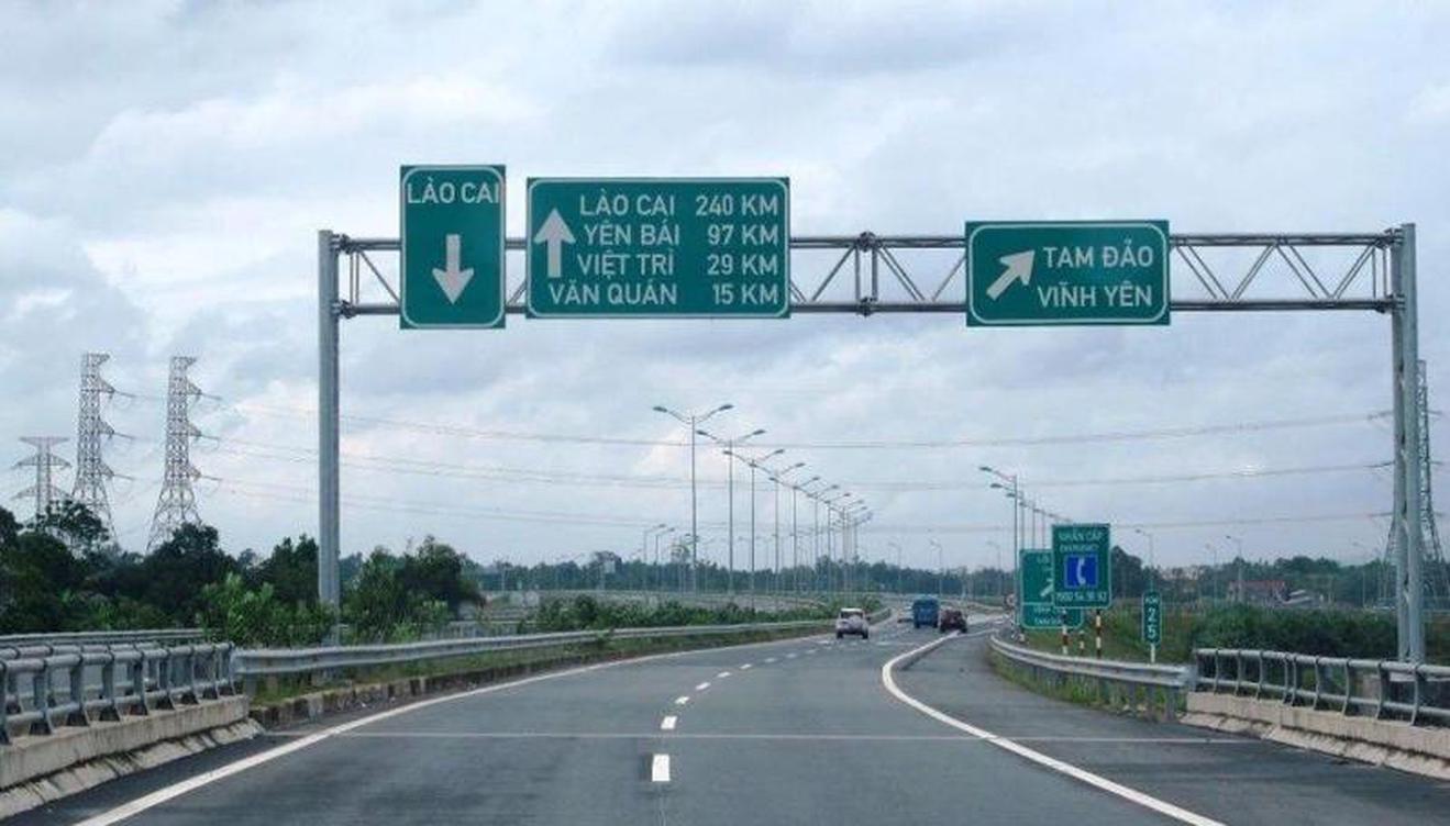 Khẩn trương xây dựng phương án mở rộng cao tốc Yên Bái - Lào Cai