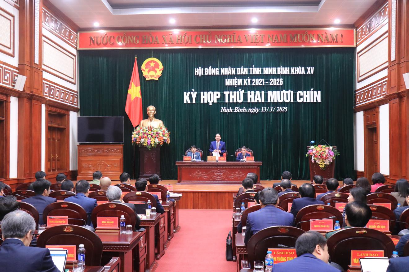 Ninh Bình: “Chốt” 14 nghị quyết quan trọng, ưu tiên cao tốc nghìn tỷ
