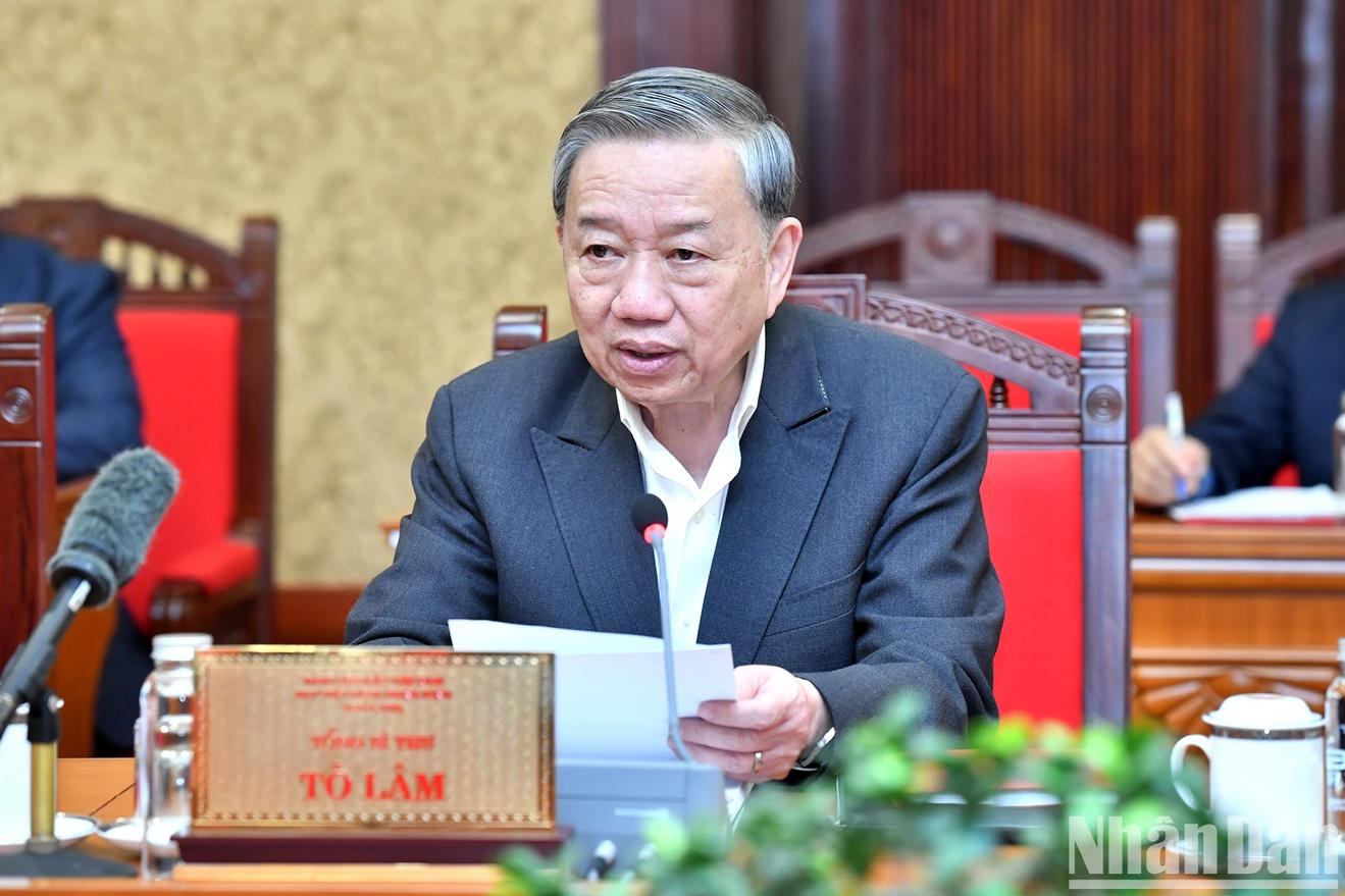 Xử lý cán bộ thiếu trách nhiệm nếu để xảy ra điểm nóng khiếu kiện đông người, kéo lên Trung ương