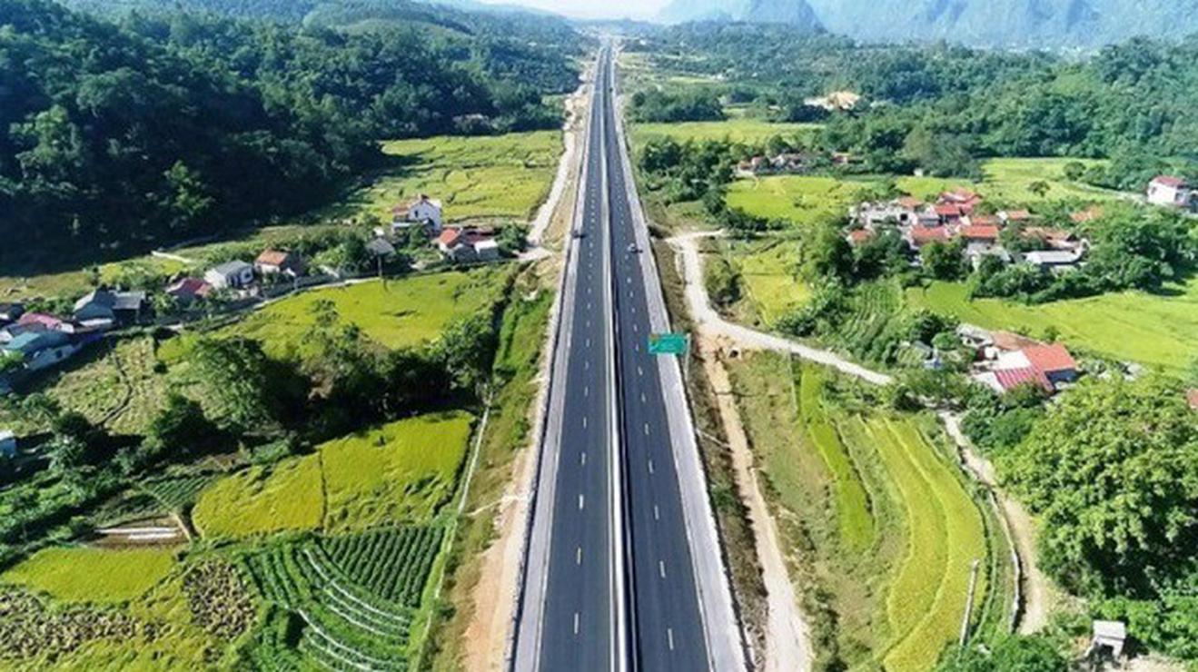 Rà soát, tháo gỡ khó khăn, vướng mắc liên quan các dự án giao thông trọng điểm