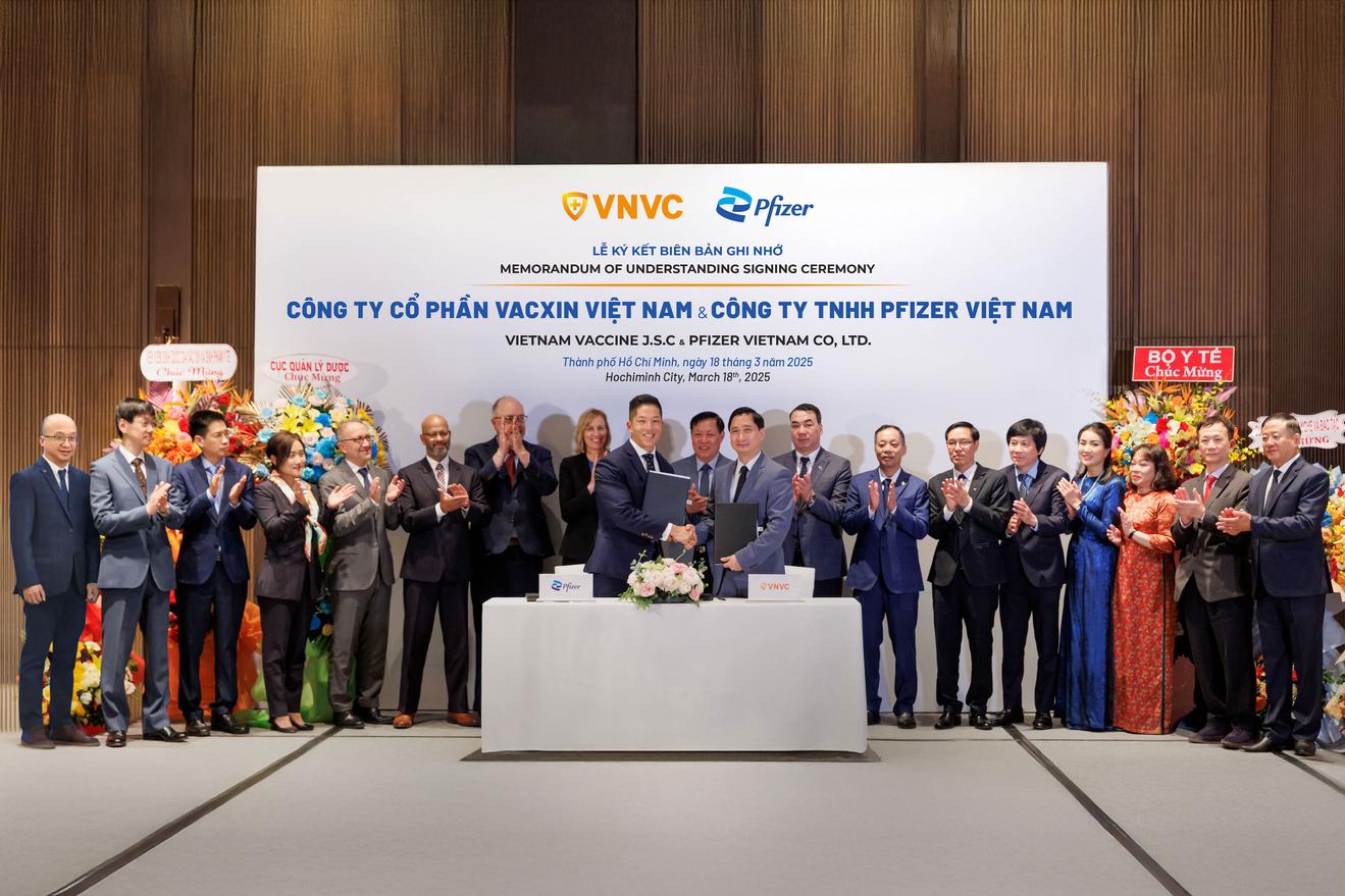Pfizer và VNVC ký thỏa thuận sản xuất vắc xin