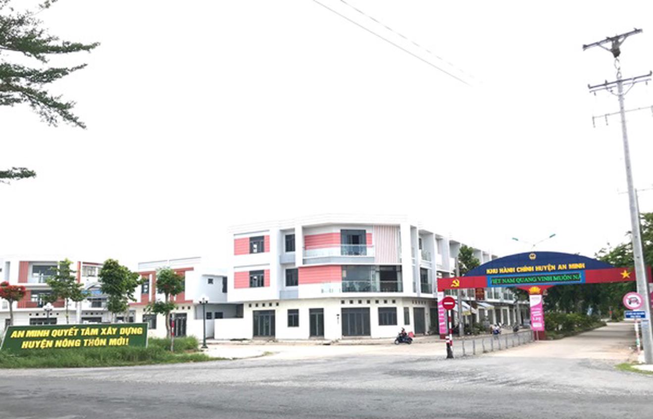 Công nhận huyện An Minh đạt chuẩn nông thôn mới