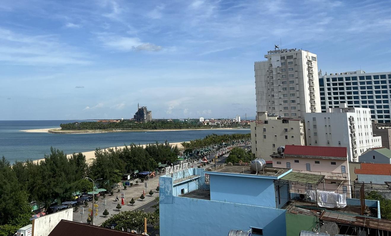 Quảng Bình: Sẽ bị phê bình nếu không hoàn thành công tác giải phóng mặt bằng 