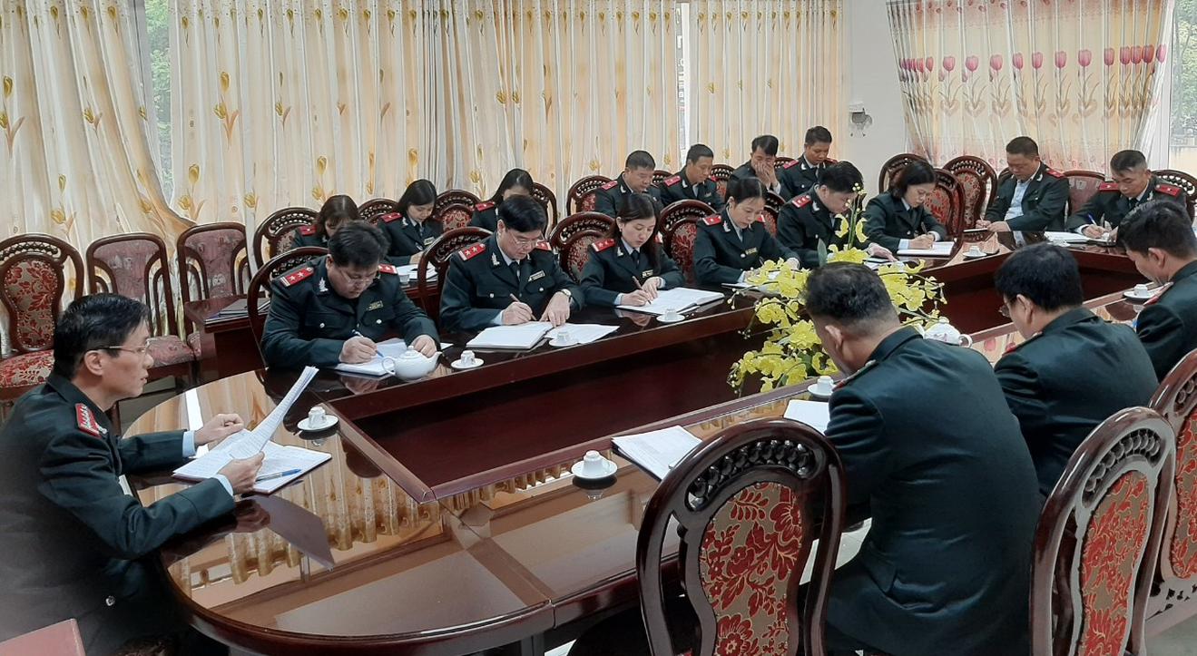 Cụm thi số V xét trình tặng bằng khen cho Thanh tra tỉnh Bắc Kạn