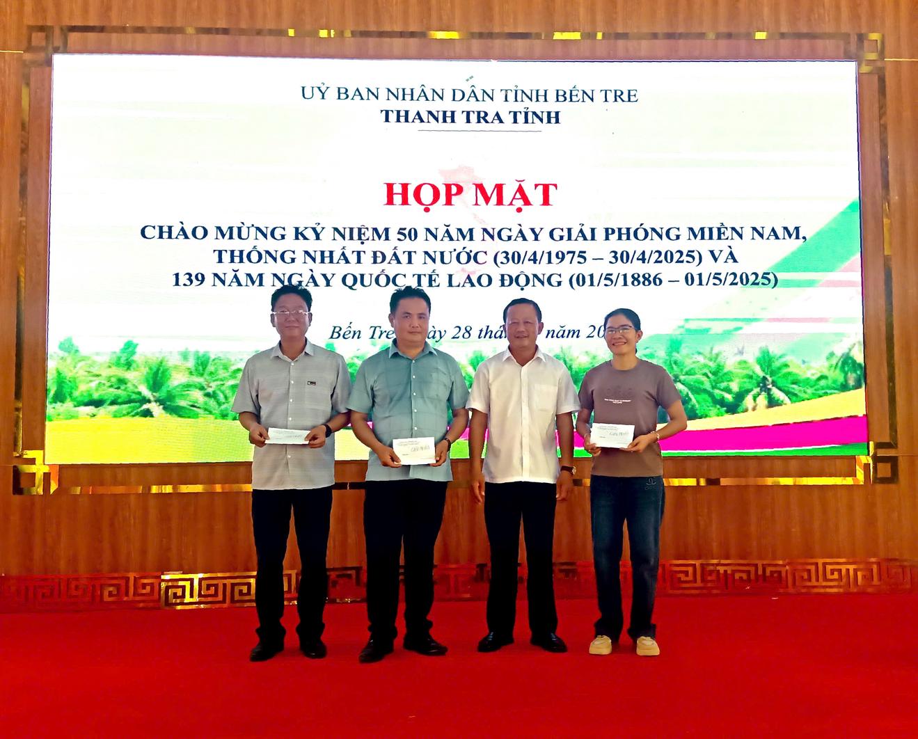Họp mặt và Hội thao chào mừng Kỷ niệm 50 năm Ngày giải phòng miền Nam, thống nhất đất nước và Ngày Quốc tế Lao động