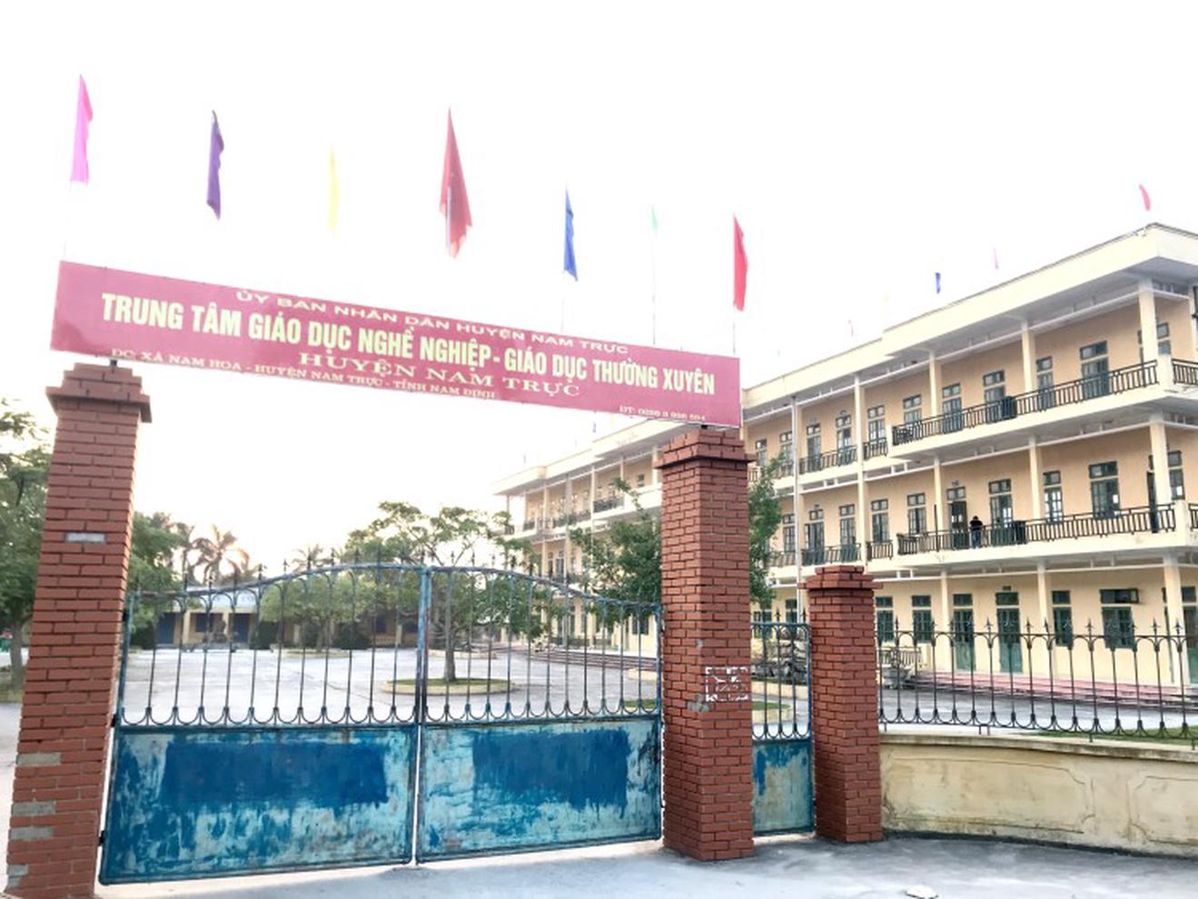 Còn tồn tại hạn chế trong việc dạy thêm học thêm tại Trung tâm GDNN-GDTX Nam Trực