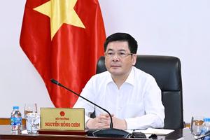 Việt Nam đặt mục tiêu tăng trưởng điện 10% mỗi năm, bổ sung điện hạt nhân sau năm 2035