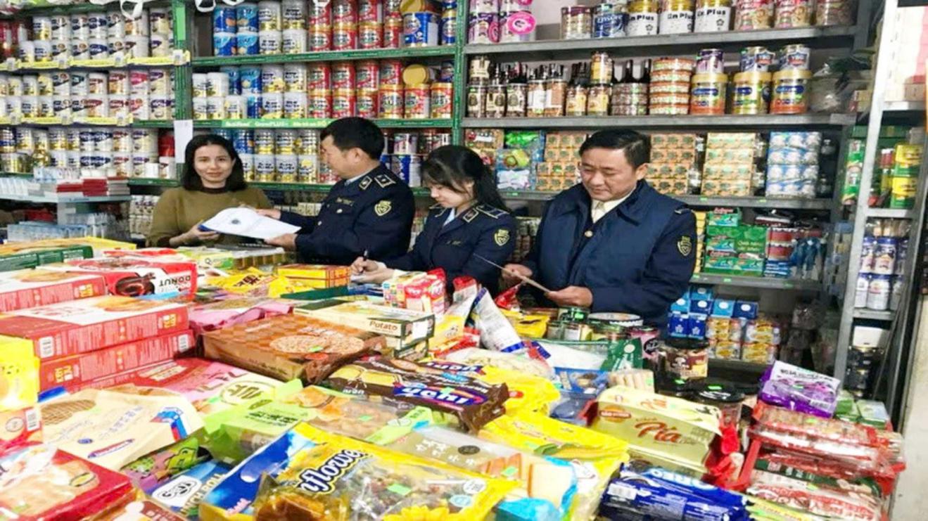 Huế tăng cường kiểm tra, ngăn chặn và xử lý các hoạt động sản xuất, buôn bán hàng giả