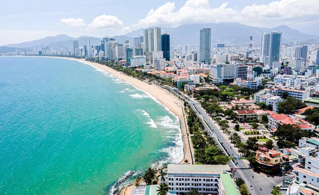 Bài 4: Những khách sạn nào ở Nha Trang vi phạm về quy hoạch xây dựng?