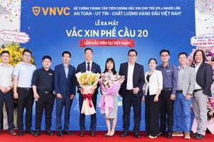 Người dân Việt Nam đã được tiêm vắc xin phế cầu 20 đầu tiên tại VNVC